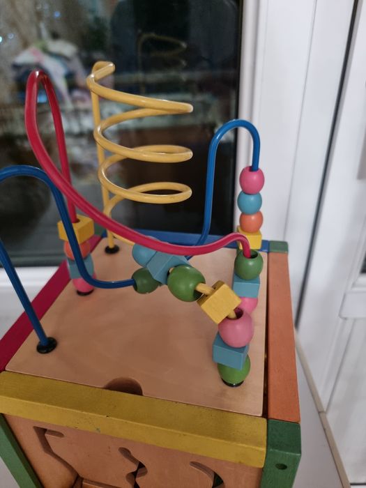 Развивающая деревянная игра