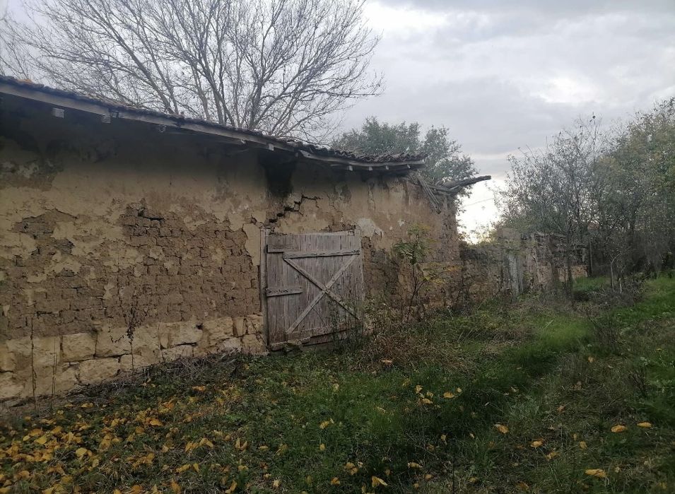 Продава се Къща в с. Храброво, Област Варна - 2000 кв.м за 10 €/кв.м - Снимка #2