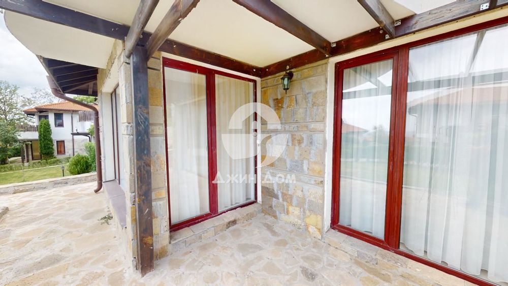 Продава се Етаж от къща в с. Кошарица, Област Бургас - 96 кв.м за 1125 €/кв.м - Снимка #8