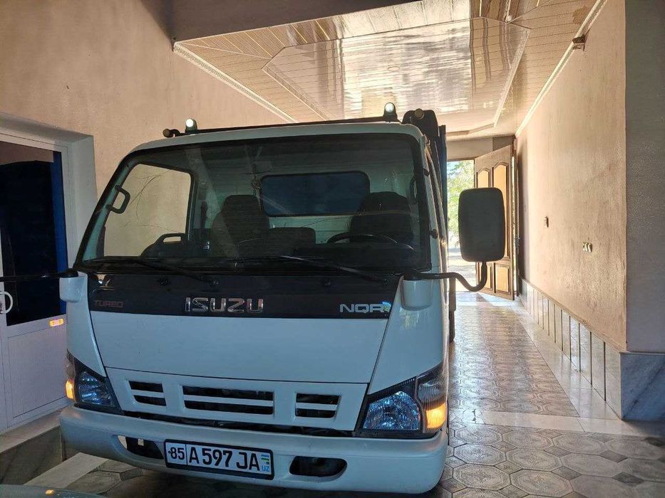 Isuzi sotiladi holati yaxshi qolgan malumotlar telefonda gaplashamiz