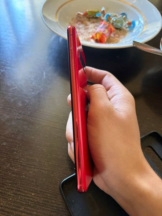Samsung s10  8/128