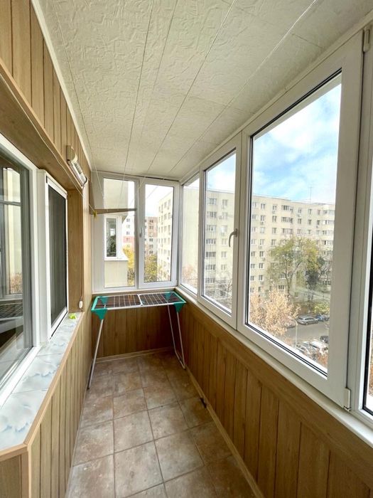 Vand apartament 2 camere blvd. Basarabia