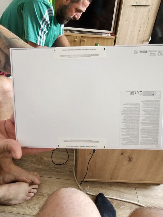 Vând tableta Samsung