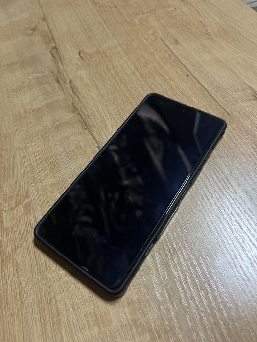 Poco F4 GT 12/256gb black Срочно срочно