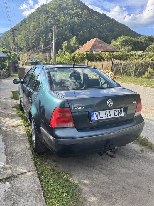 Volkswagen Bora 2003 diesel, 1.940 € — imagine 5