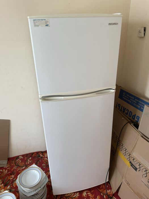 Холодильник/Мұздатқыш