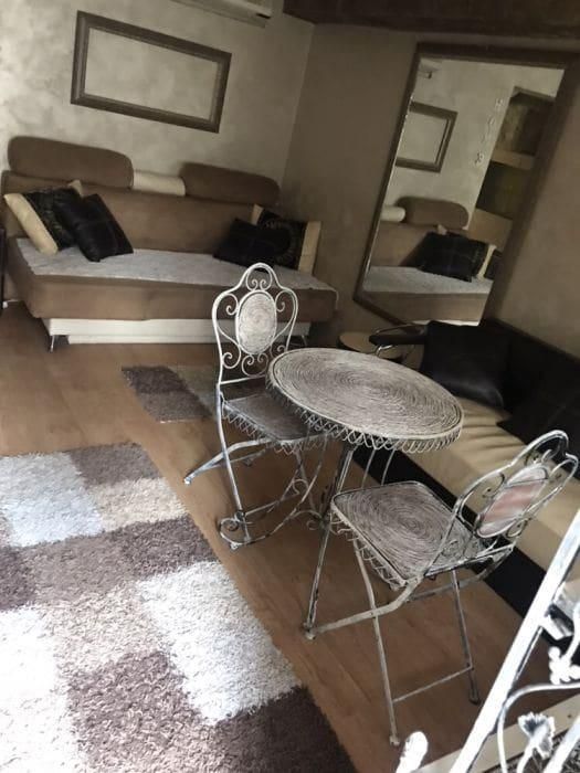 Дава се под наем Двустаен апартамент в Пловдив, Център - 60 кв.м за 306 € - Снимка #1