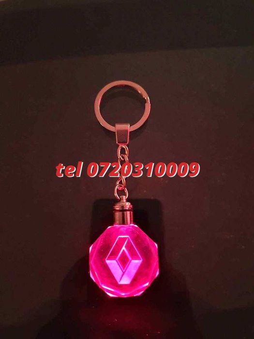 Breloc Sticla - Cu Iluminare Led 6 Culori Renault
