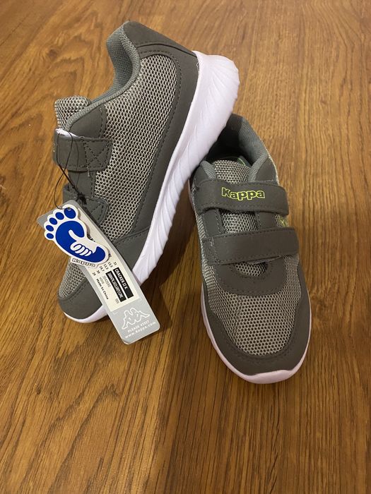 Карра кроссовки детские