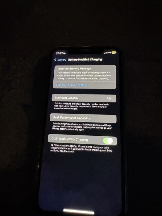 iphone 11 с капацитет 72%