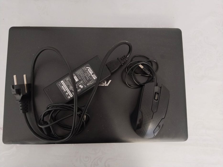 Asus ноутбук сатылады