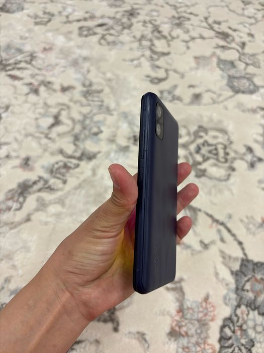 intel телефон сенсорный 2 sim