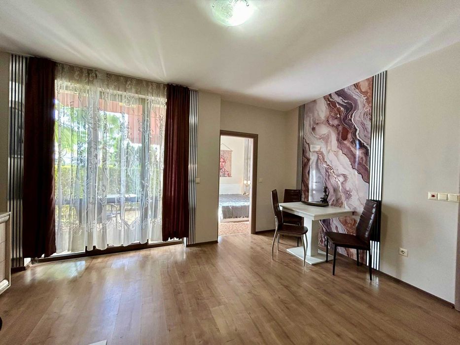 Продава се Двустаен апартамент в к.к. Слънчев бряг - 55 кв.м за 723 €/кв.м - Снимка #2