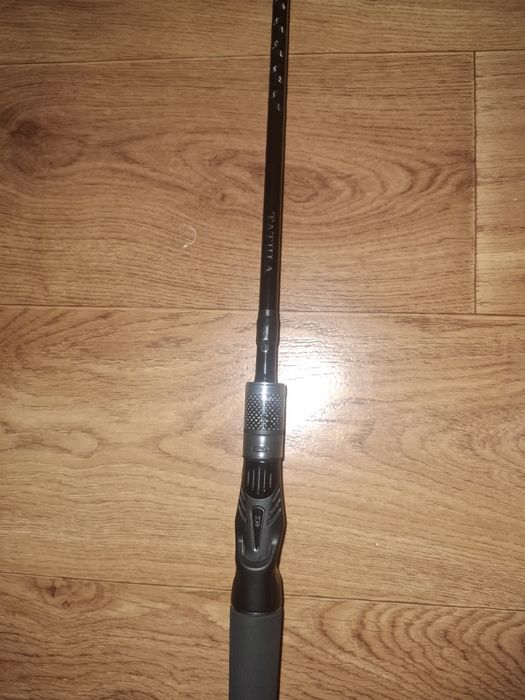 Макара Daiwa Tatula TW 100XHL(left handle)+Въдицата Daiwa Tatula 7-28g