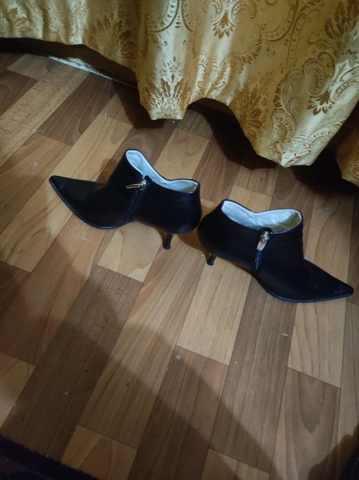 Продам ботильоны