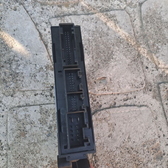 Motoras geam stanga fata Seat.Audi