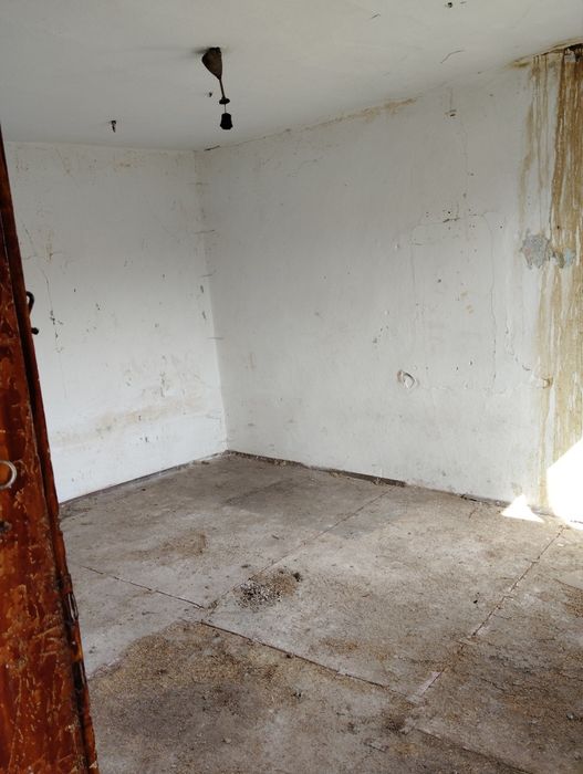 Продава се Къща в с. Ветрен, Област Стара Загора - 50 кв.м за 286 €/кв.м - Снимка #5