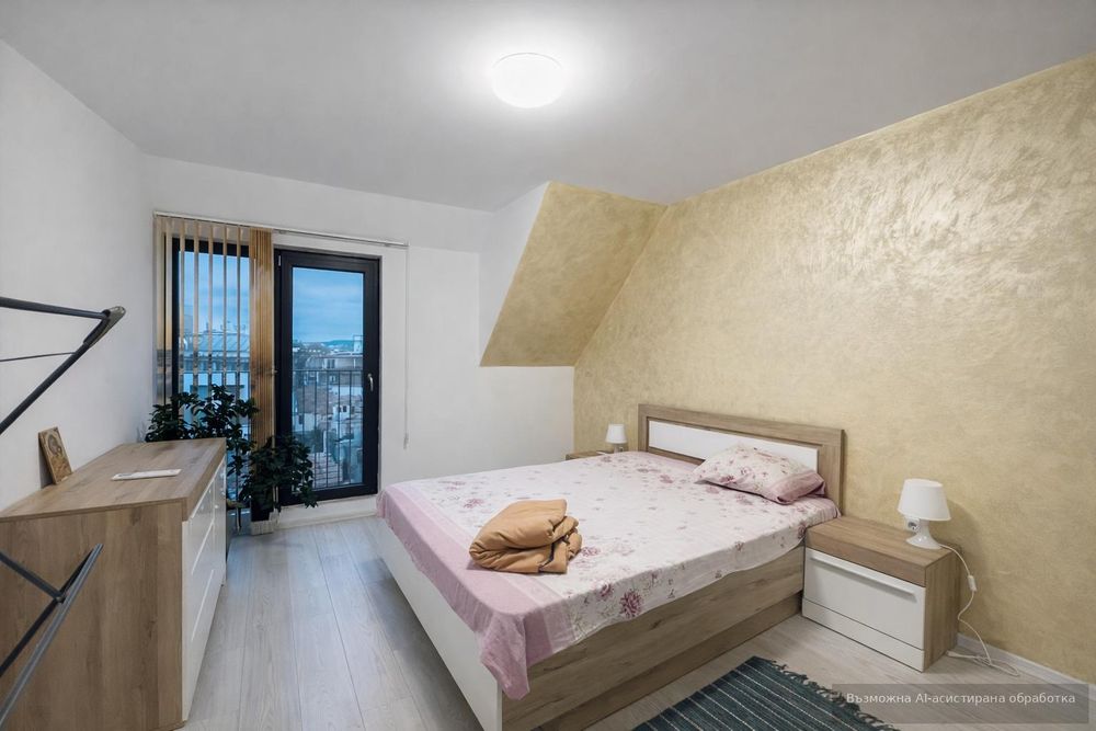 Дава се под наем Двустаен апартамент в Варна, Център - 80 кв.м за 675 € - Снимка #4