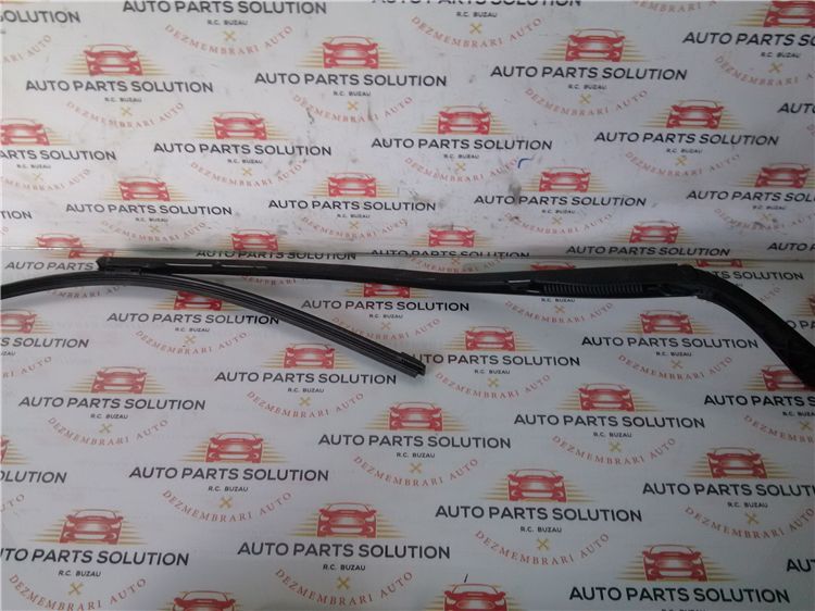 Stergator dreapta peugeot 307 an fabr.2007