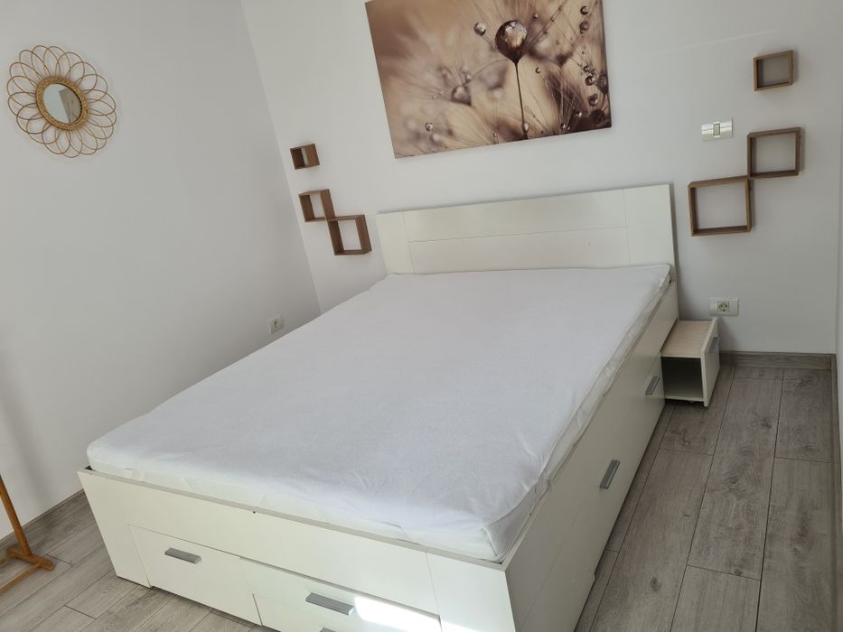 Închiriez apt. 2 camere-Zona Lipovei TM.