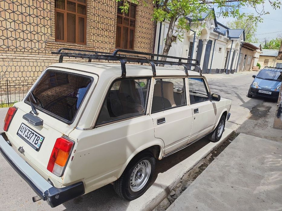 Srochna Ваз 2104 sotiladi 1995