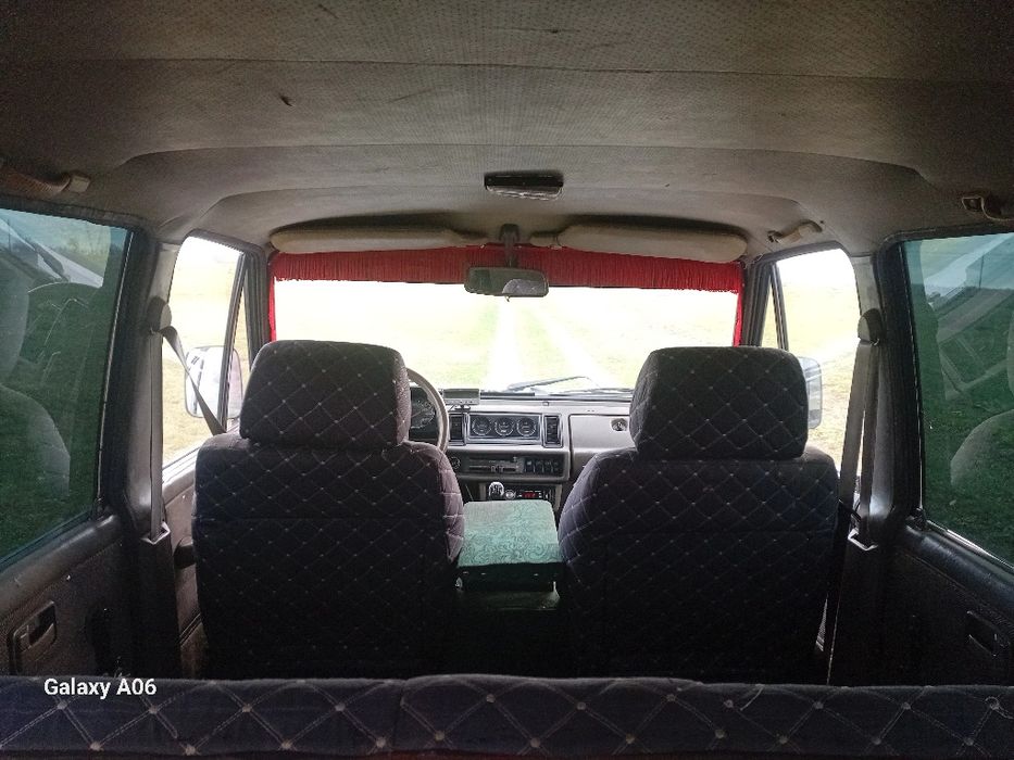 ISUZU TROOPER 1988  года
