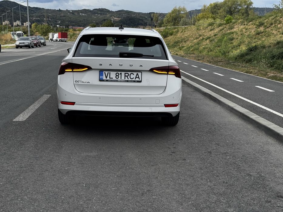 Škoda Octavia IV 2.0 TDI DSG | DCC | Matrix LED