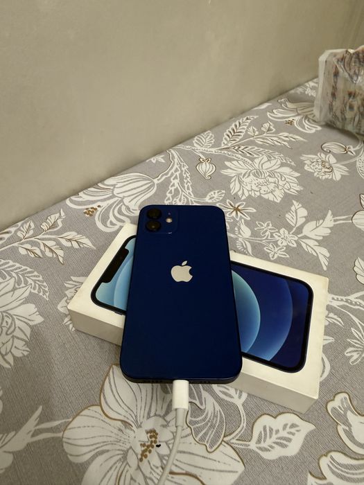 Iphone 12 , 64gb