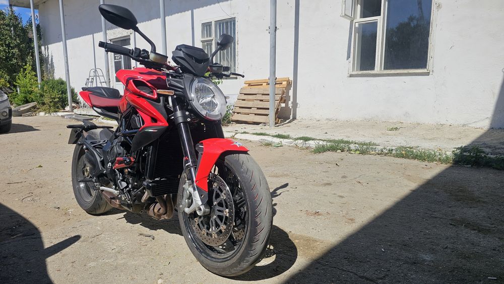 Mv agusta brutale 800r