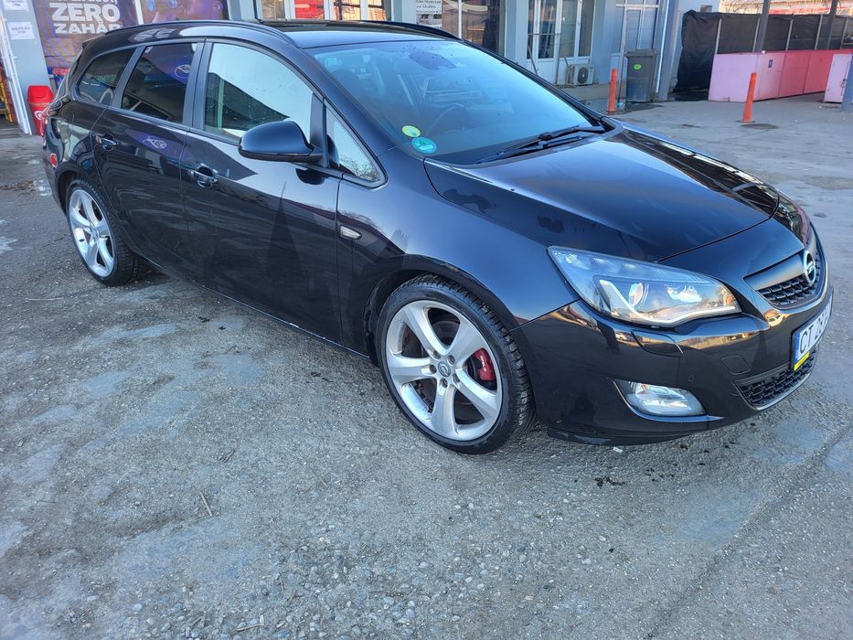 Opel astra j 2.0 diesel an 2012