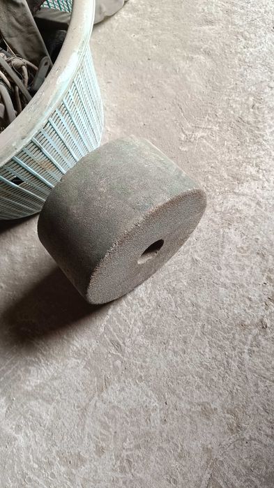 Чарх тош СССР , точильный камень