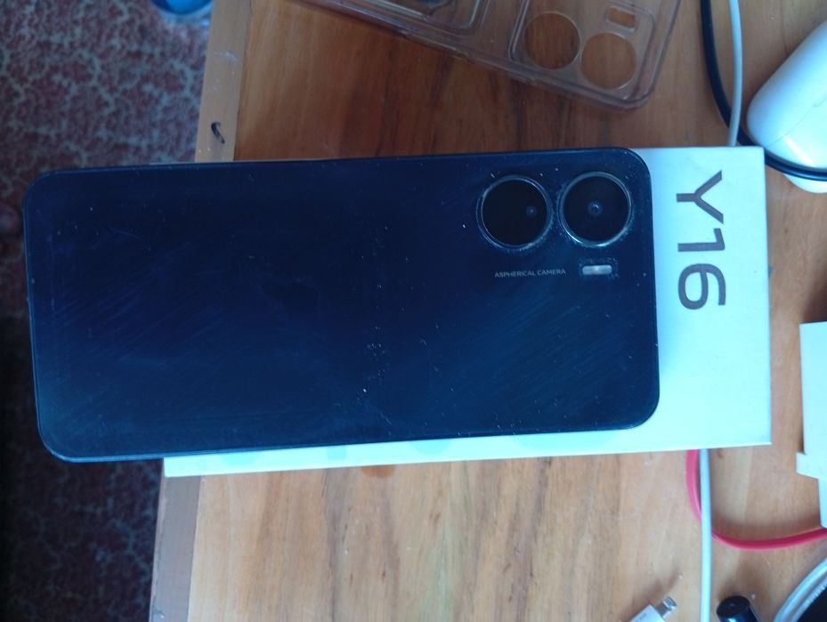 Телефон андроид у16