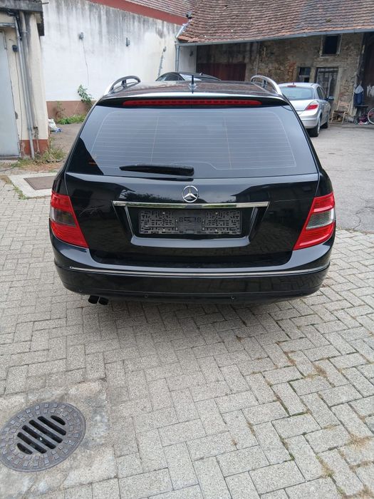 MERCEDES-BENZ C-Class 2010 — imagine 4