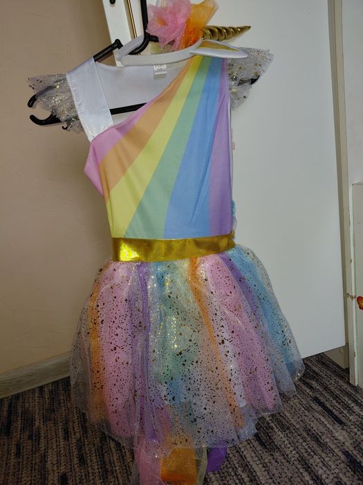 Костюмы на утреник