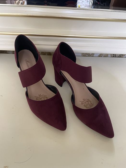 Sifatli bordoviy tufli