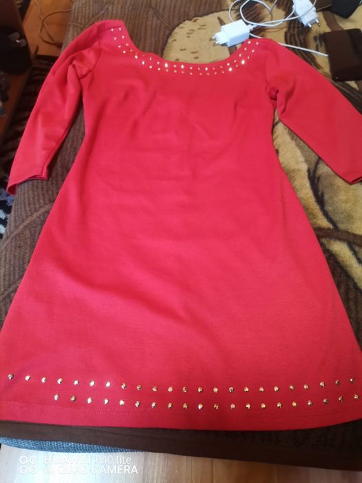 Rochita eleganta și frumoasă