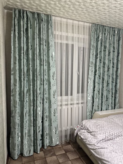 Продам шторы и кухонный тюль!