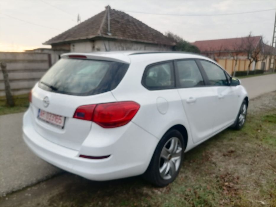 Opel Astra J euro 5