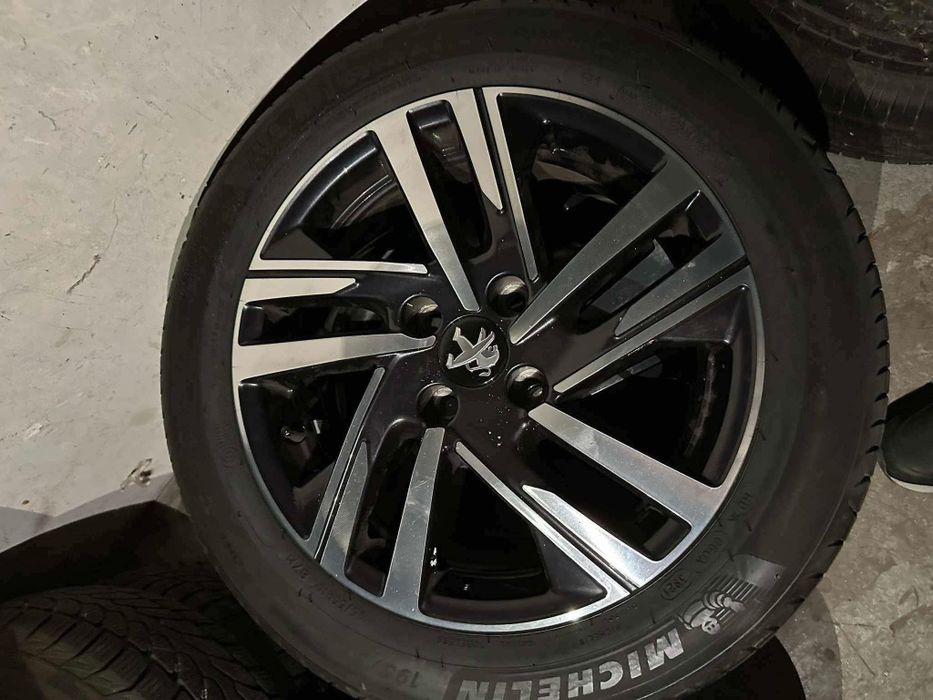 Джанти с гуми 4х108 за Пежо и Ситроен