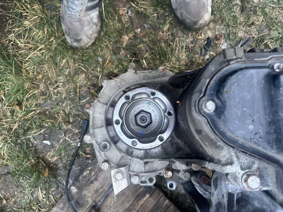 Cutie viteze   vw caddy golf 5 Touran 1.9 tdi 5+1 trepte