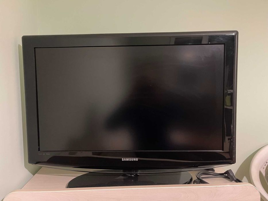 Телевизор Samsung LE32R86BD