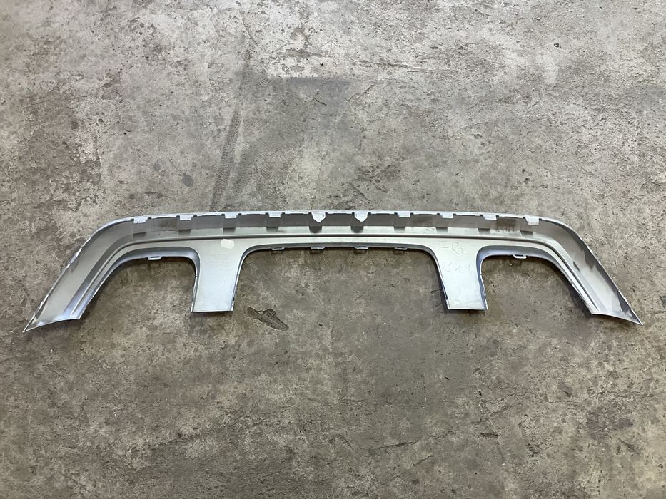 Спойлер задна броня Volkswagen T-roc Фолксваген Т-рок 2022г-