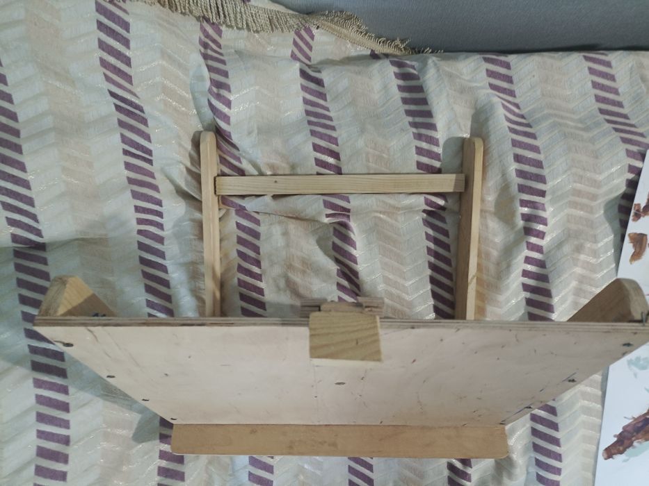 Продам мольберт!