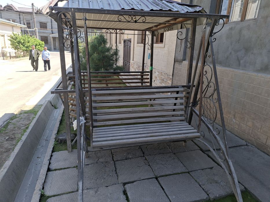 Bisetka va kecheli sotuladi