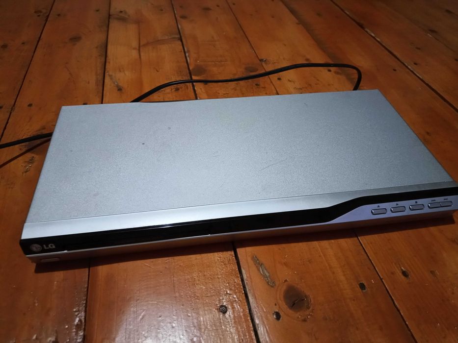 2 Dvd- player marca LG