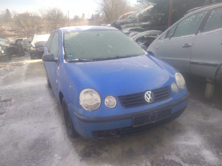 Фолксваген поло 1.2 бенз 2 врати. 64 коня 2 броя