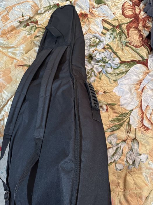 Продам утепленный чехол на гитару