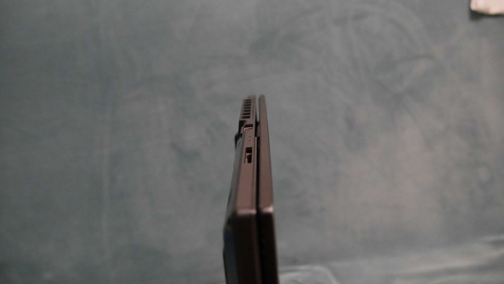 Asus Vivobook Pro 15.6 OLED, Core 9 185H, RTX4050 6Gb, 24 Ram, 1Tb SSD