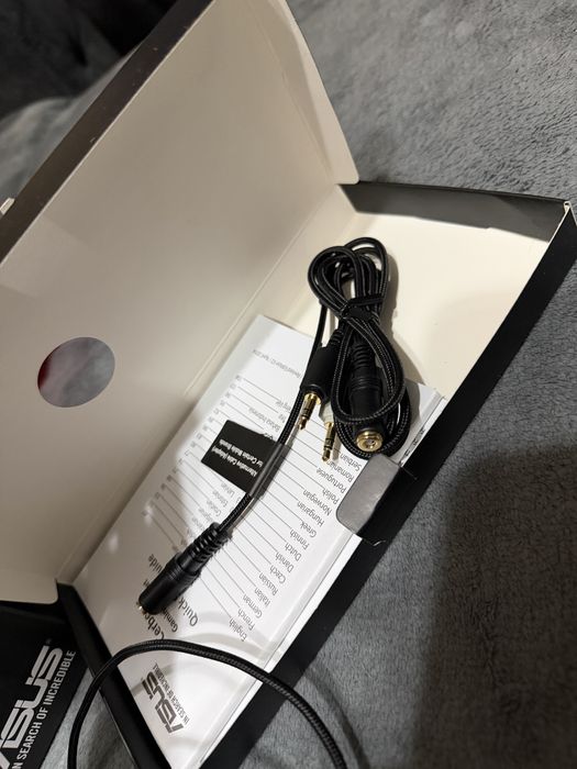 Casti gaming Asus Cerberus