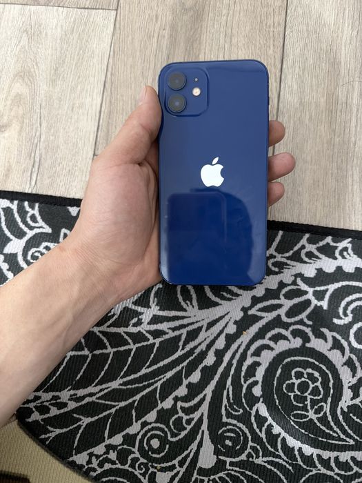 Айфон 12 64гб срошна